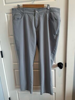 Peter Millar 42 x 30 Men's Performance Golf Pants Five Pocket Stretch
